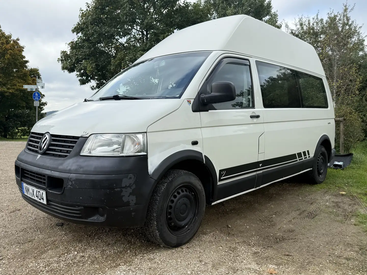 Volkswagen T5 Transporter 7-Sitzer, 4 Schlaf Plätze, Langer Radstand - 1