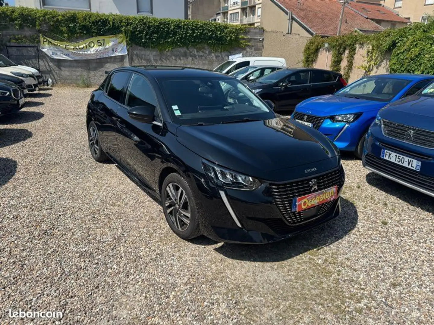 Peugeot 208 1.5hdi 100CH allure Noir - 1