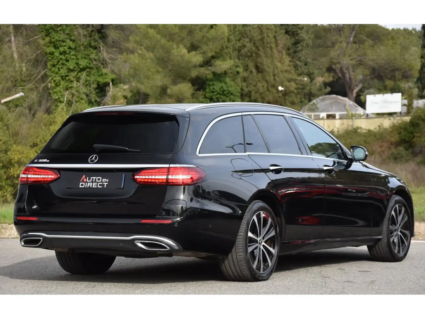 Mercedes-Benz E 300 Break E 300 e + Hybrid EQ Power - BVA 9G-Tronic  BREAK - BM 213 Avantgarde Line - BVA PHASE 2 Schwarz - 2