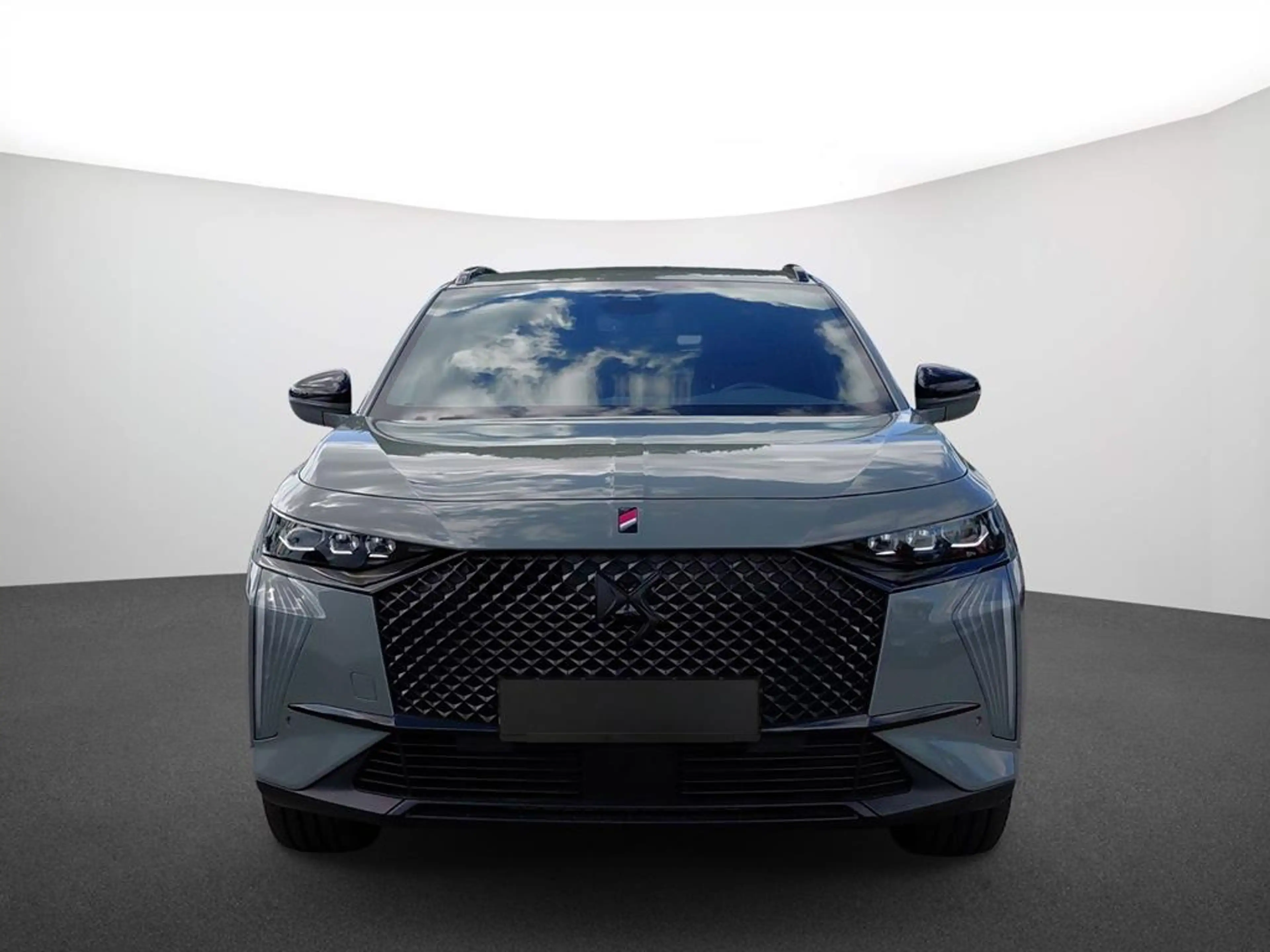 DS Automobiles DS 7 Performance Line+ Blue HDI 130 — photo 3