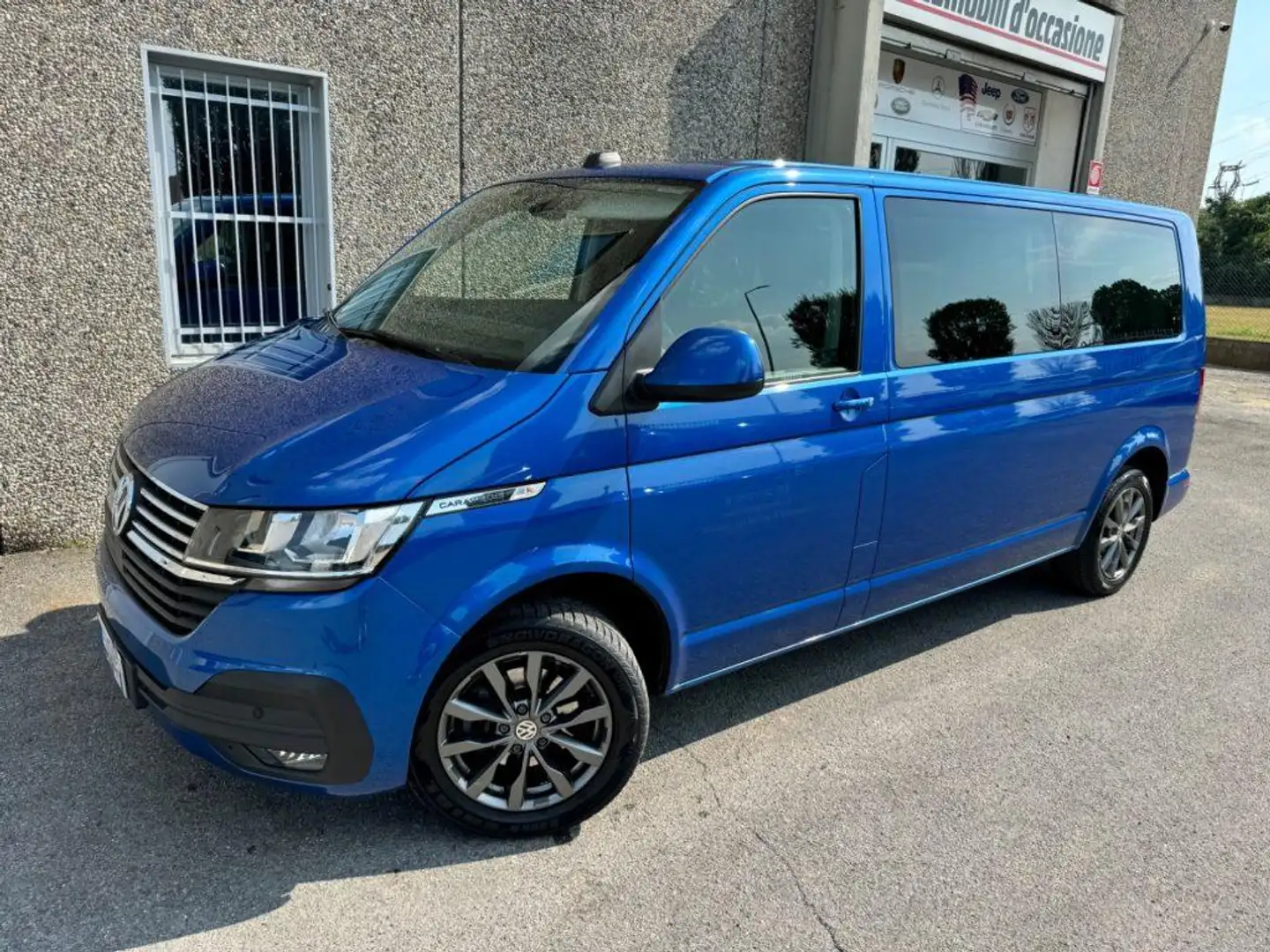 Volkswagen T6.1 Caravelle 2.0 TDI 150CV DSG 4 Motion PL Cruise"PASSO LUNGO" Blu/Azzurro - 2