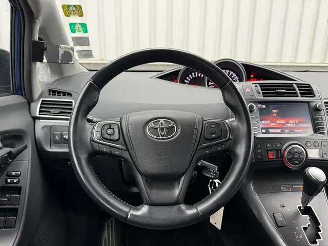Toyota Verso view 11