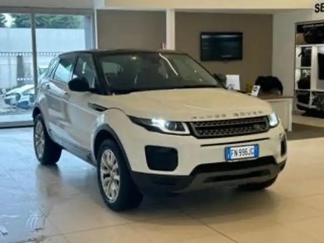 Land Rover Range Rover Evoque 5p 2.2 td4 Pure 150cv Da 149€ Mese