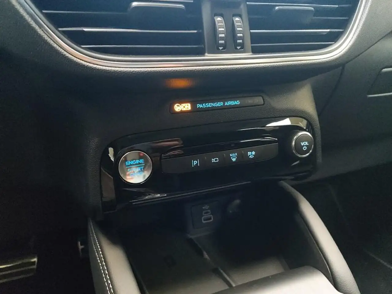 Ford Kuga 2.5 full hybrid Active X 2wd 180cv auto, миниатюра 23
