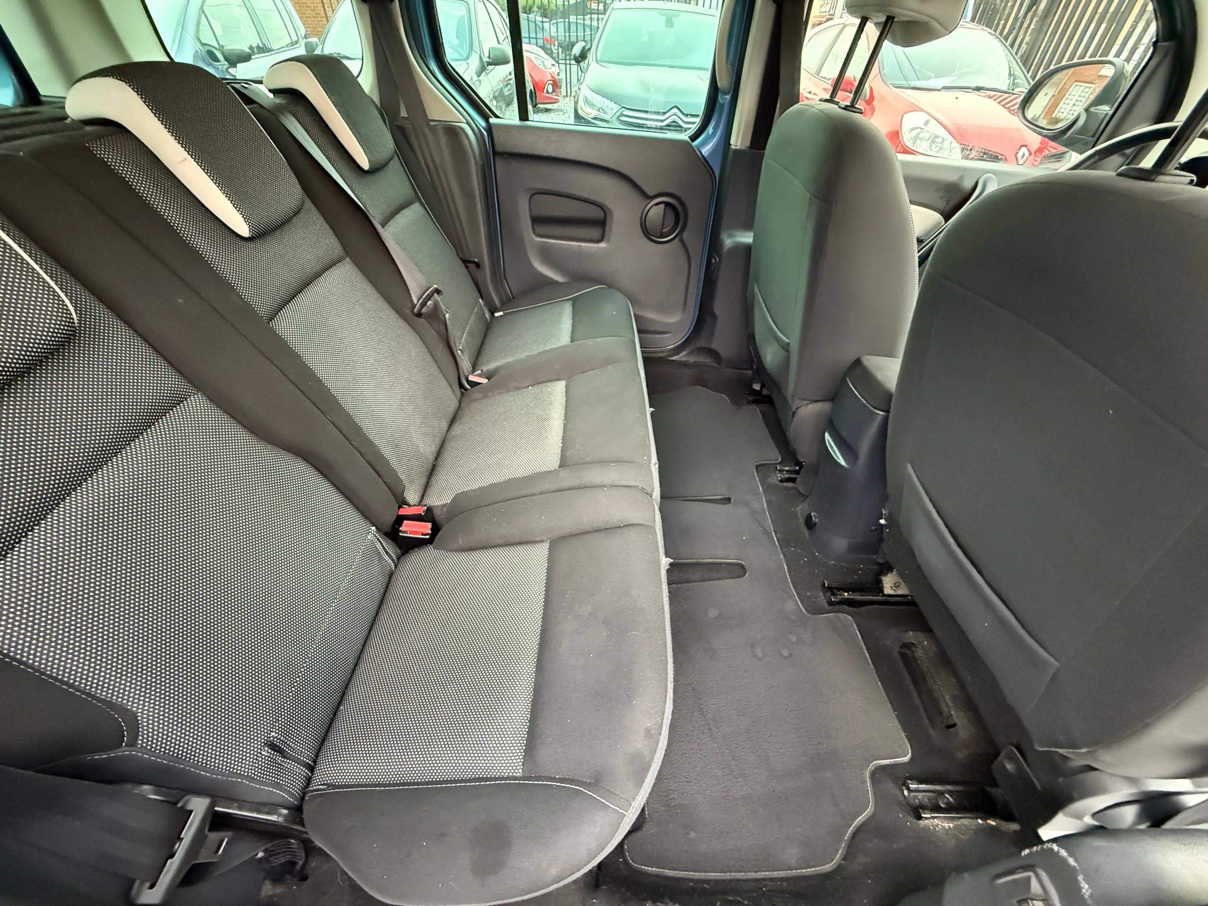 Renault Kangoo Kangoo Monospace*Garantie*Navigation*Bluetooth*5PL*REGULATEUR VITESSE* — photo 10