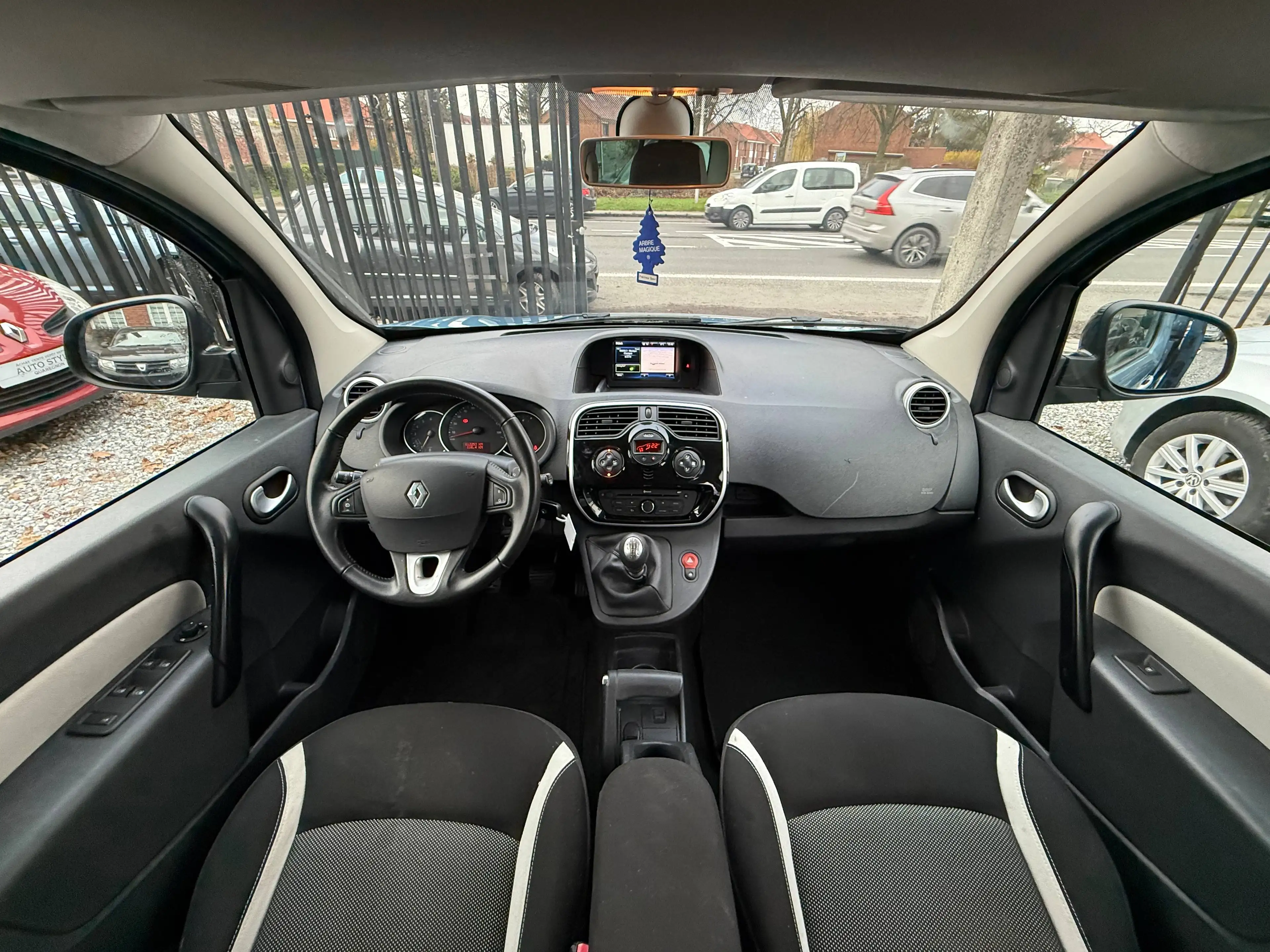 Renault Kangoo Kangoo Monospace*Garantie*Navigation*Bluetooth*5PL*REGULATEUR VITESSE* — photo 7