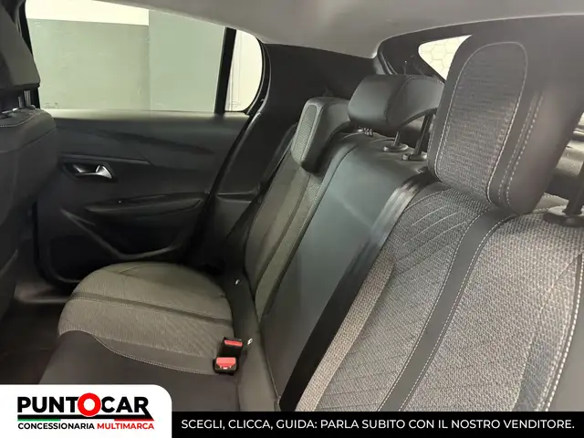 Peugeot 208 view 14