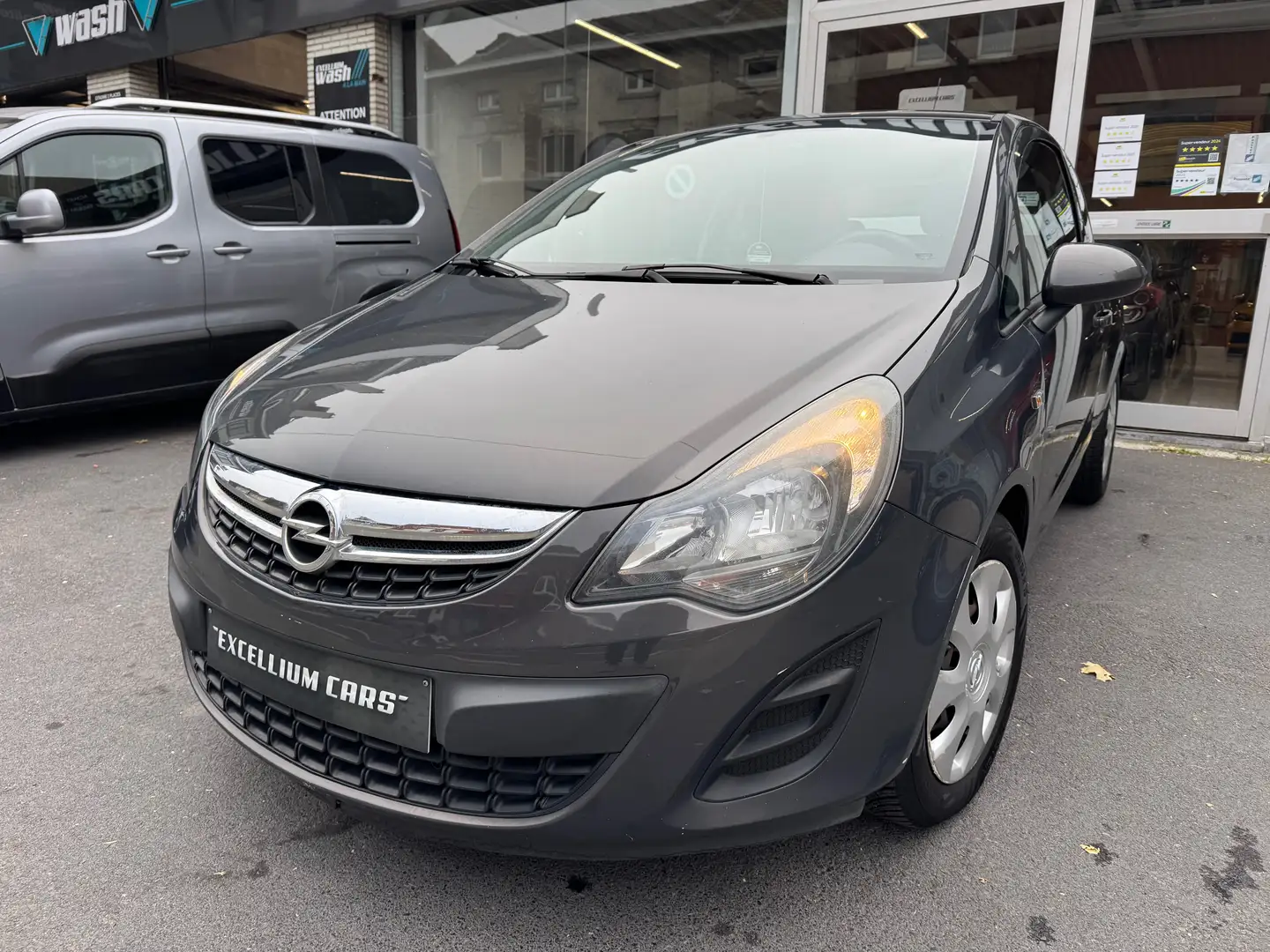 Opel Corsa Corsa 1.2i Enjoy Airco Airbag Garantie Euro5 Brun - 1