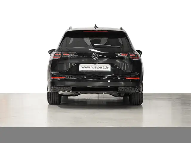 Volkswagen Golf view 4