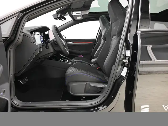 Volkswagen Golf view 12