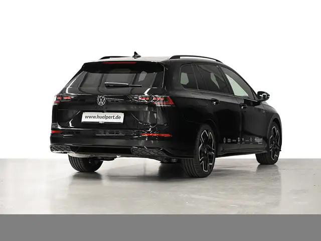 Volkswagen Golf view 2