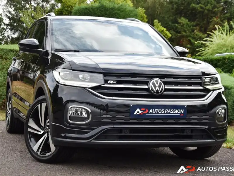 VOLKSWAGEN T-cross