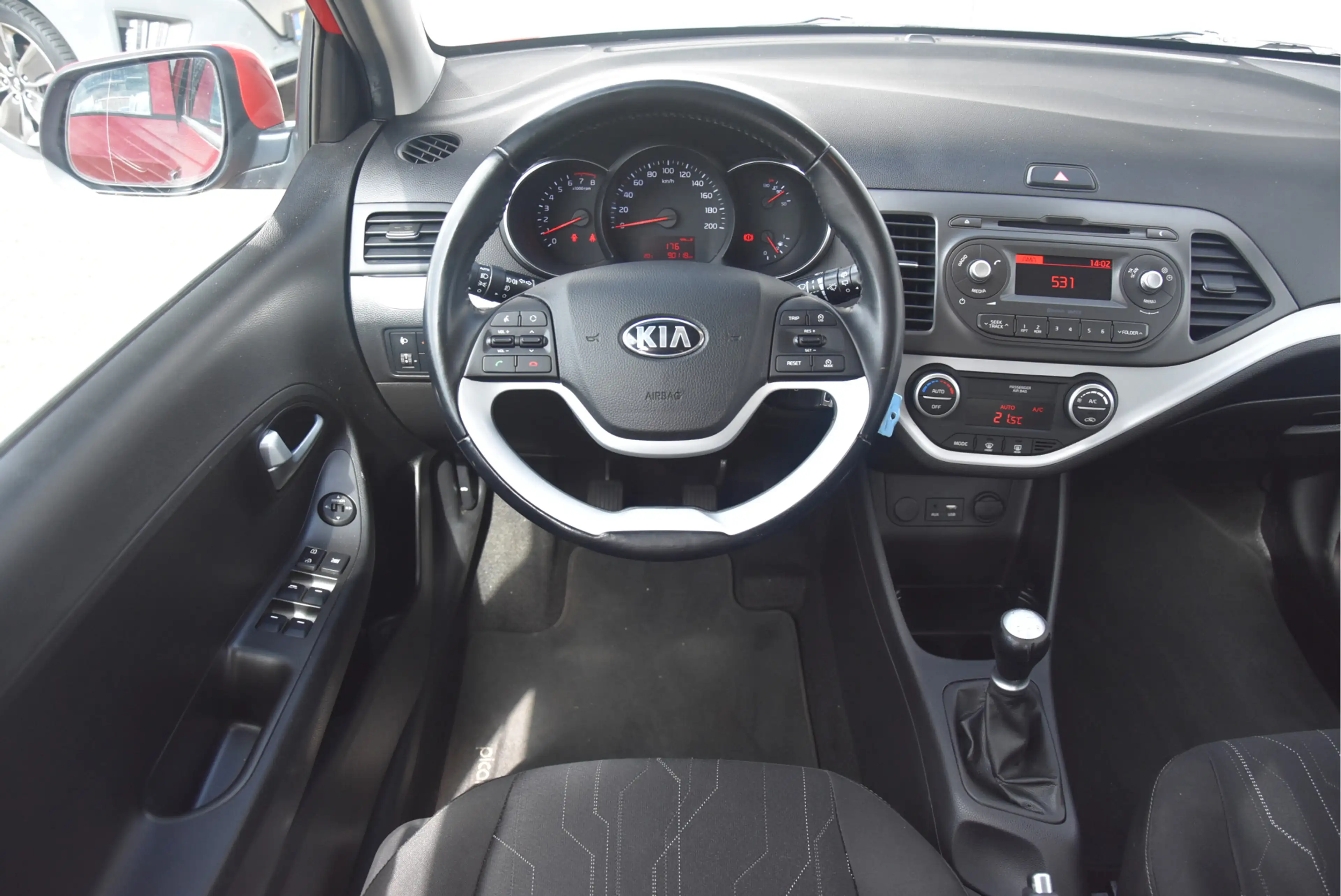 Kia Picanto 1.0 CVVT DynamicLine — photo 19