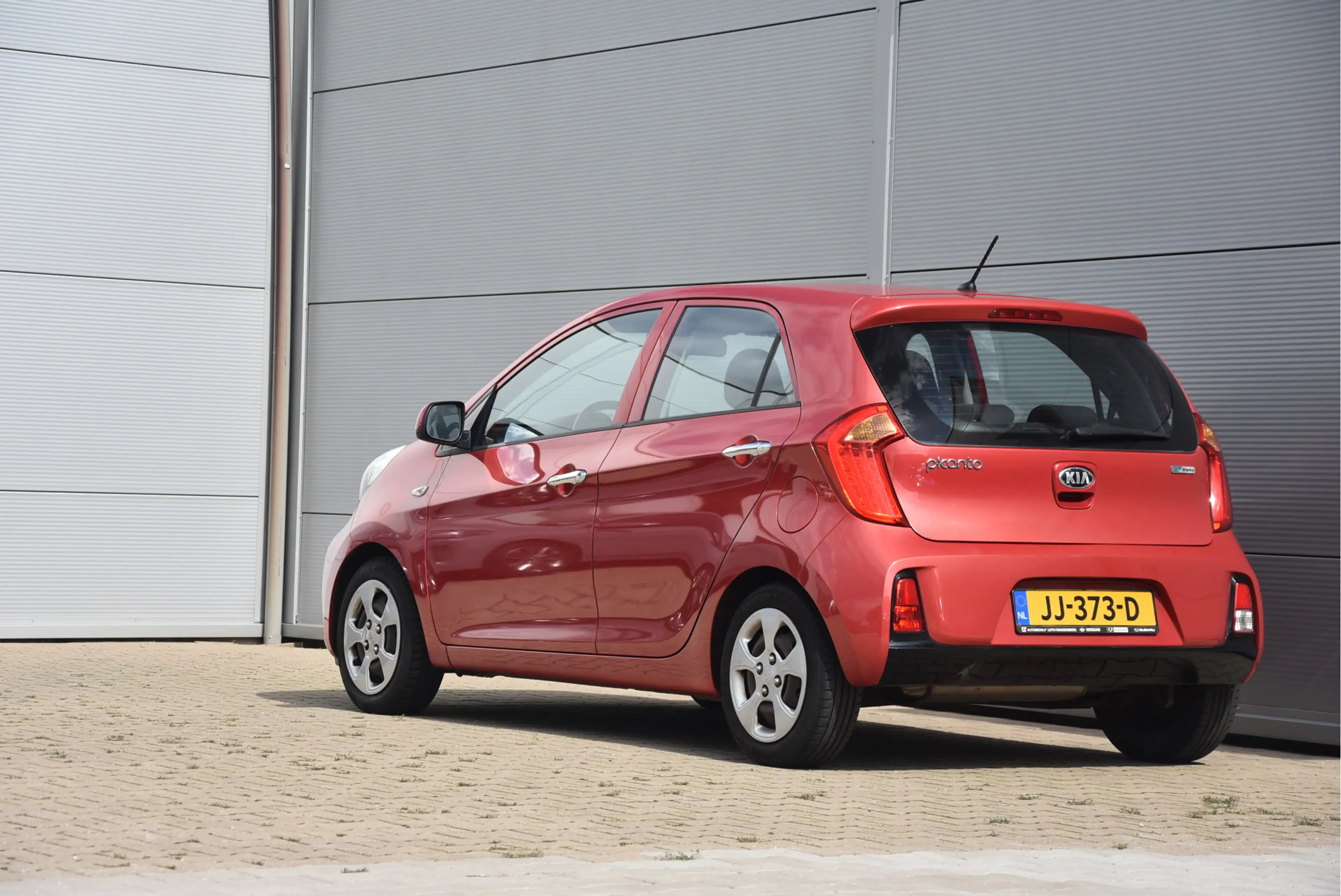 Kia Picanto 1.0 CVVT DynamicLine — photo 16