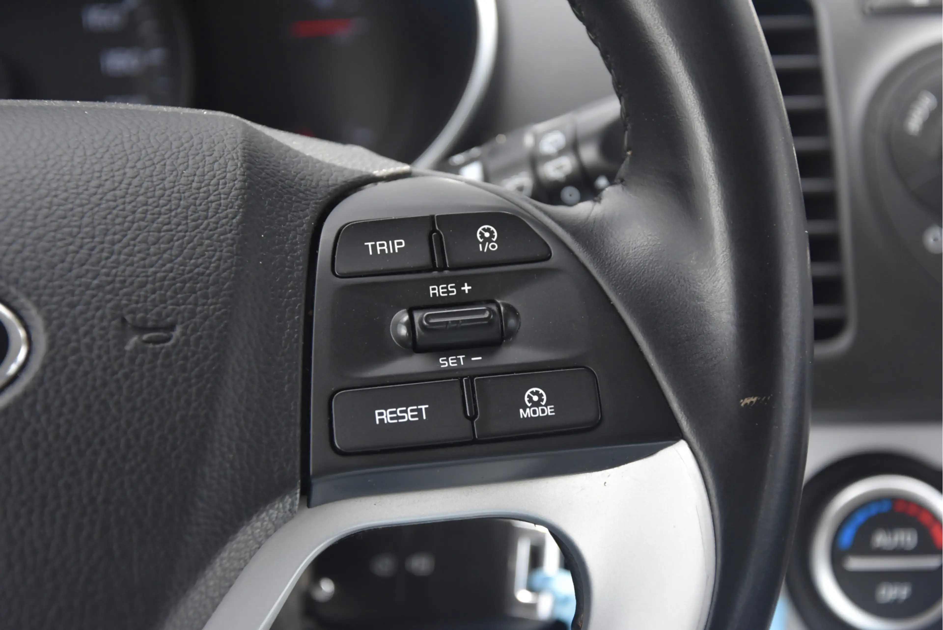 Kia Picanto 1.0 CVVT DynamicLine — photo 7