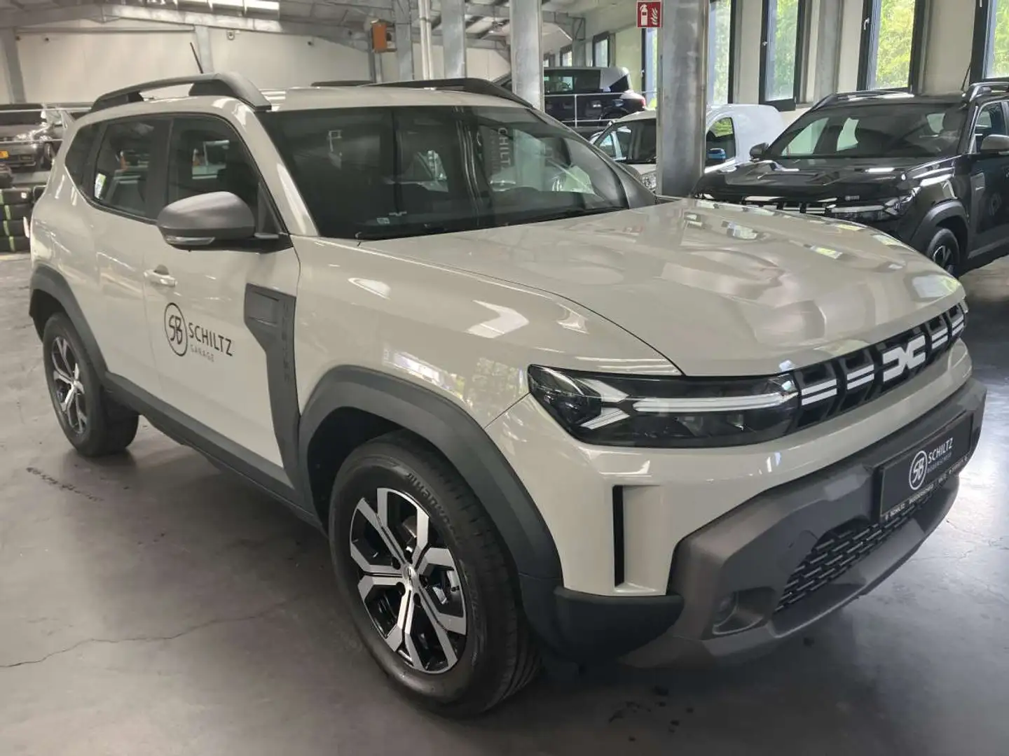 Dacia Duster 1.2 Mild Hybrid Expression Beige - 1