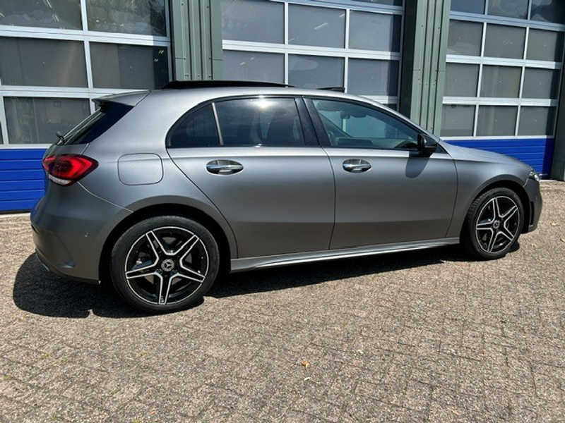 Mercedes-Benz A 250 e AMG Line Limited I Matt grijs I Panodak I Burmei — photo 15