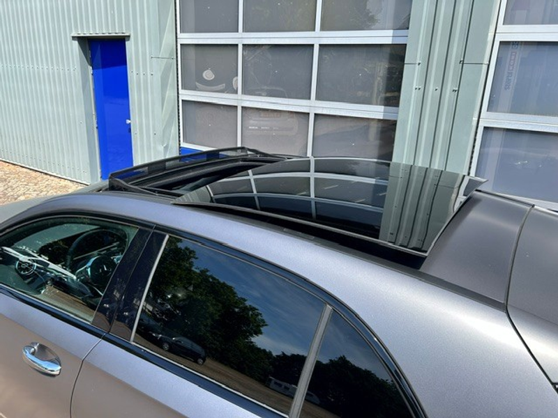 Mercedes-Benz A 250 e AMG Line Limited I Matt grijs I Panodak I Burmei — photo 6