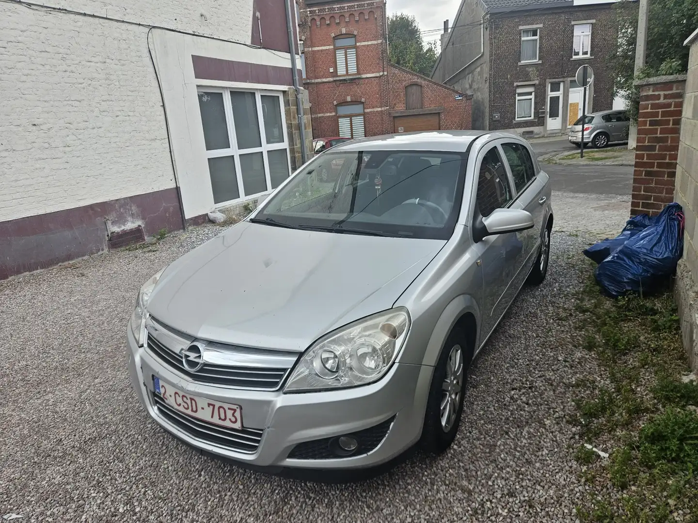 Opel Astra 1.7 CDTi Essentia - 2