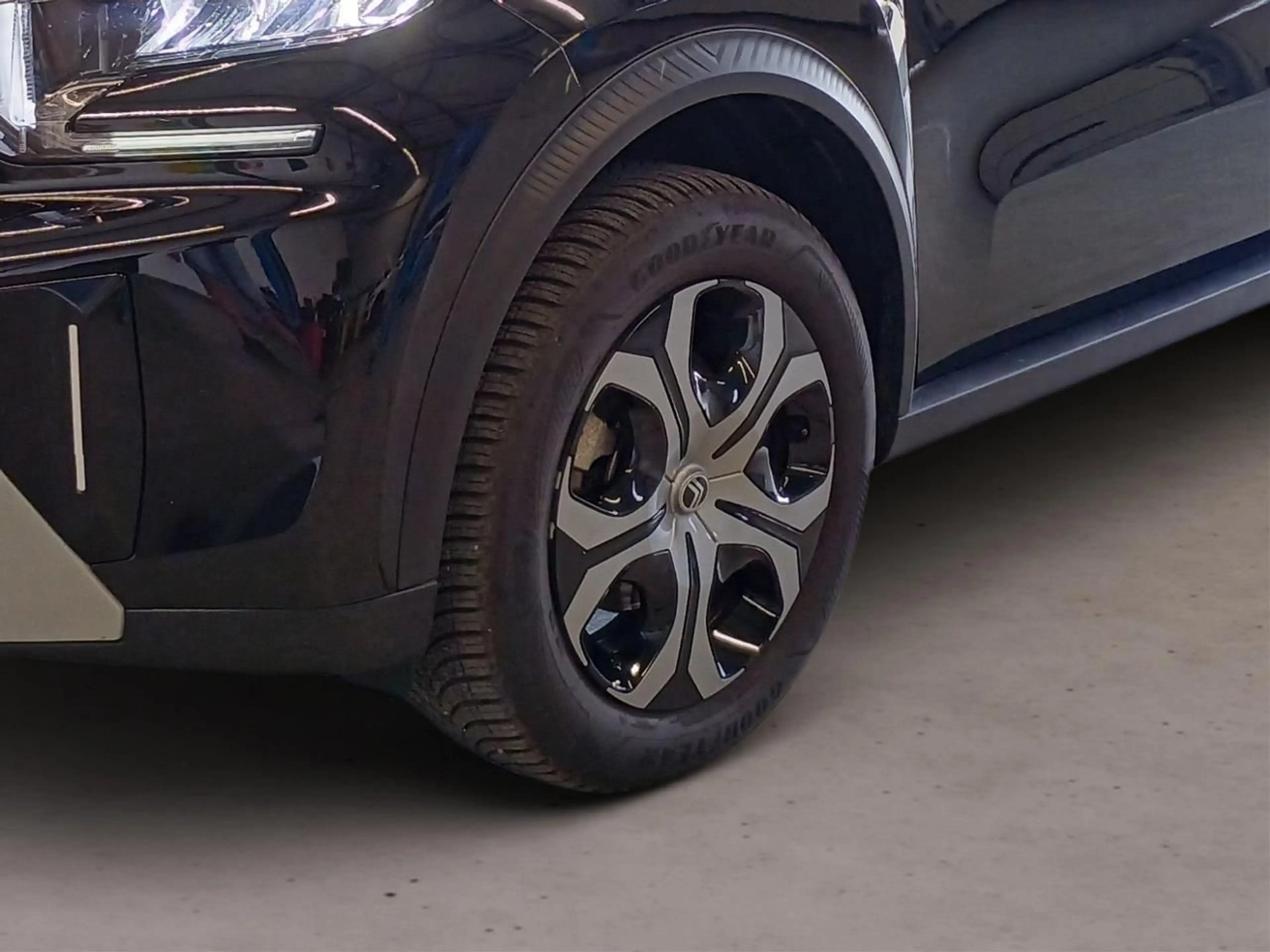 Citroen C3 Aircross 1.2 145 PLUS LED+Kam.+KlimaA+PDC+HUD — photo 15