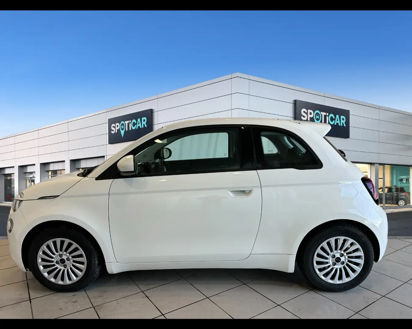 Fiat 500e 23,65 kWh  Action Wit - 2