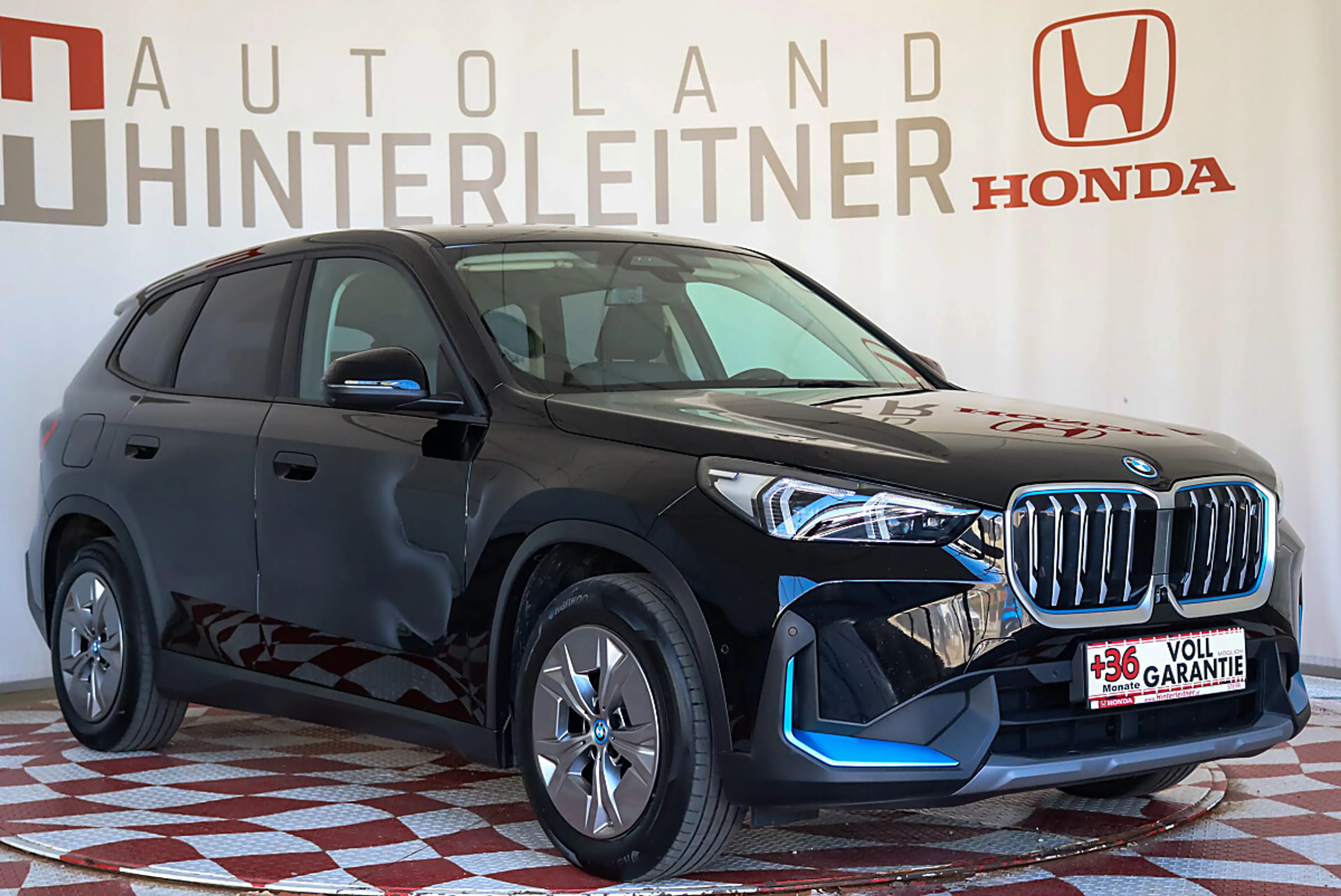 BMW iX1 xDrive30 netto 29.150.- KAMERA AHV — photo 7