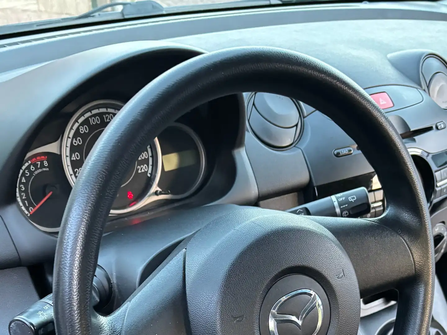 Mazda 2 2 1.3 Cool - 1