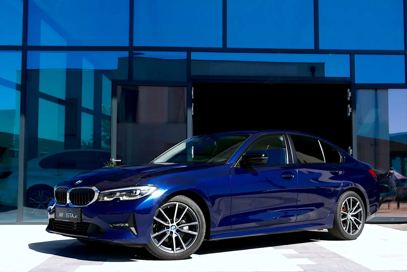 BMW 320 d Aut. *Live Cockpit Professional – LED* Blau - 1
