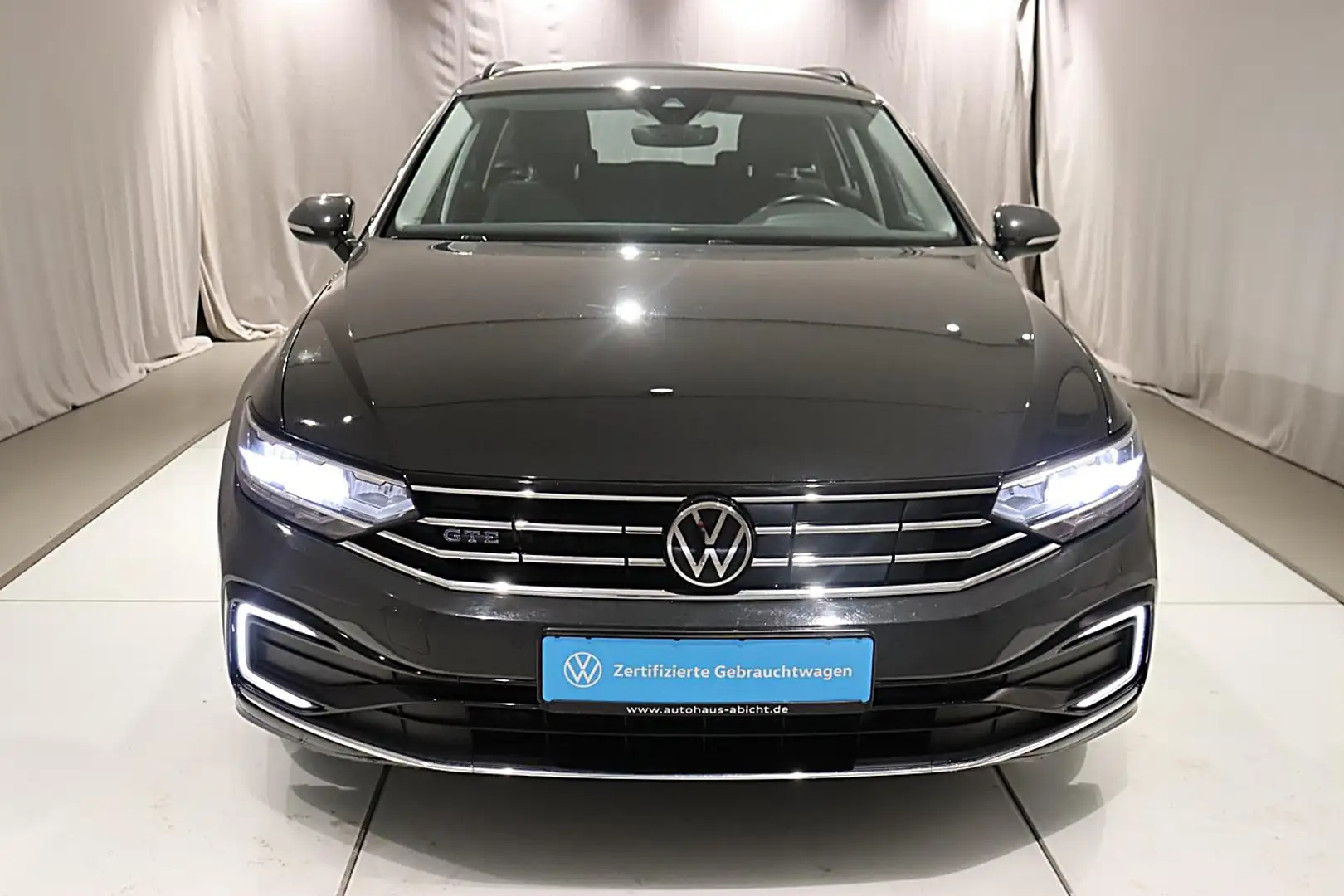 Volkswagen Passat Variant 1.4 TSI Hybrid GTE DSG LED NAVI Klima Navi Szürke - 2