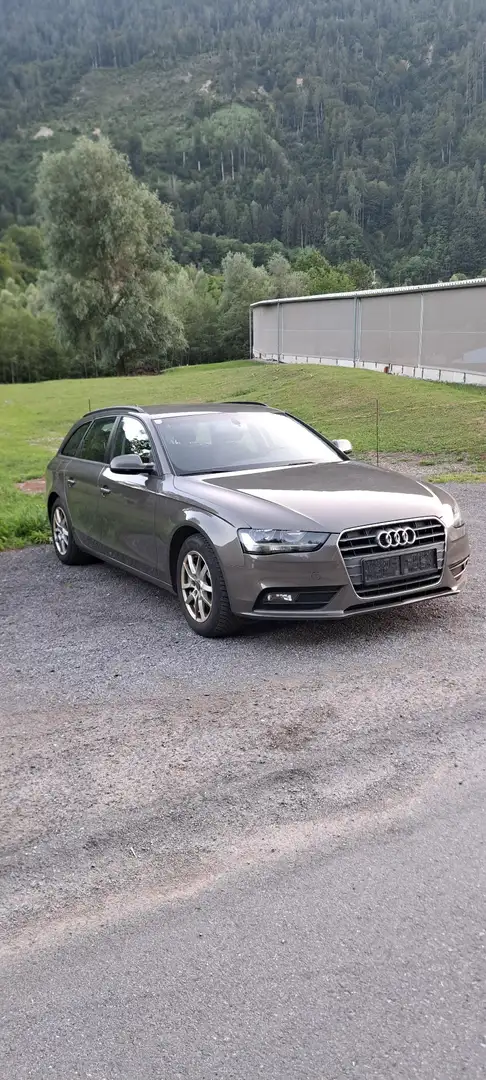Audi A4 Avant 2,0 TDI DPF - 2