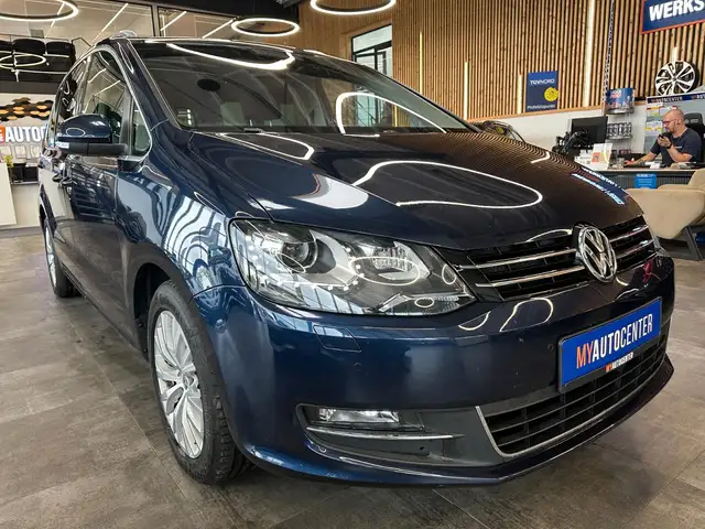 Volkswagen Sharan view 3