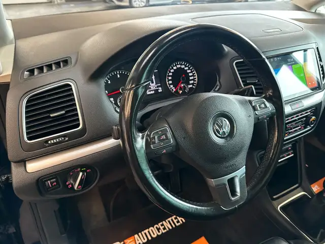 Volkswagen Sharan view 8