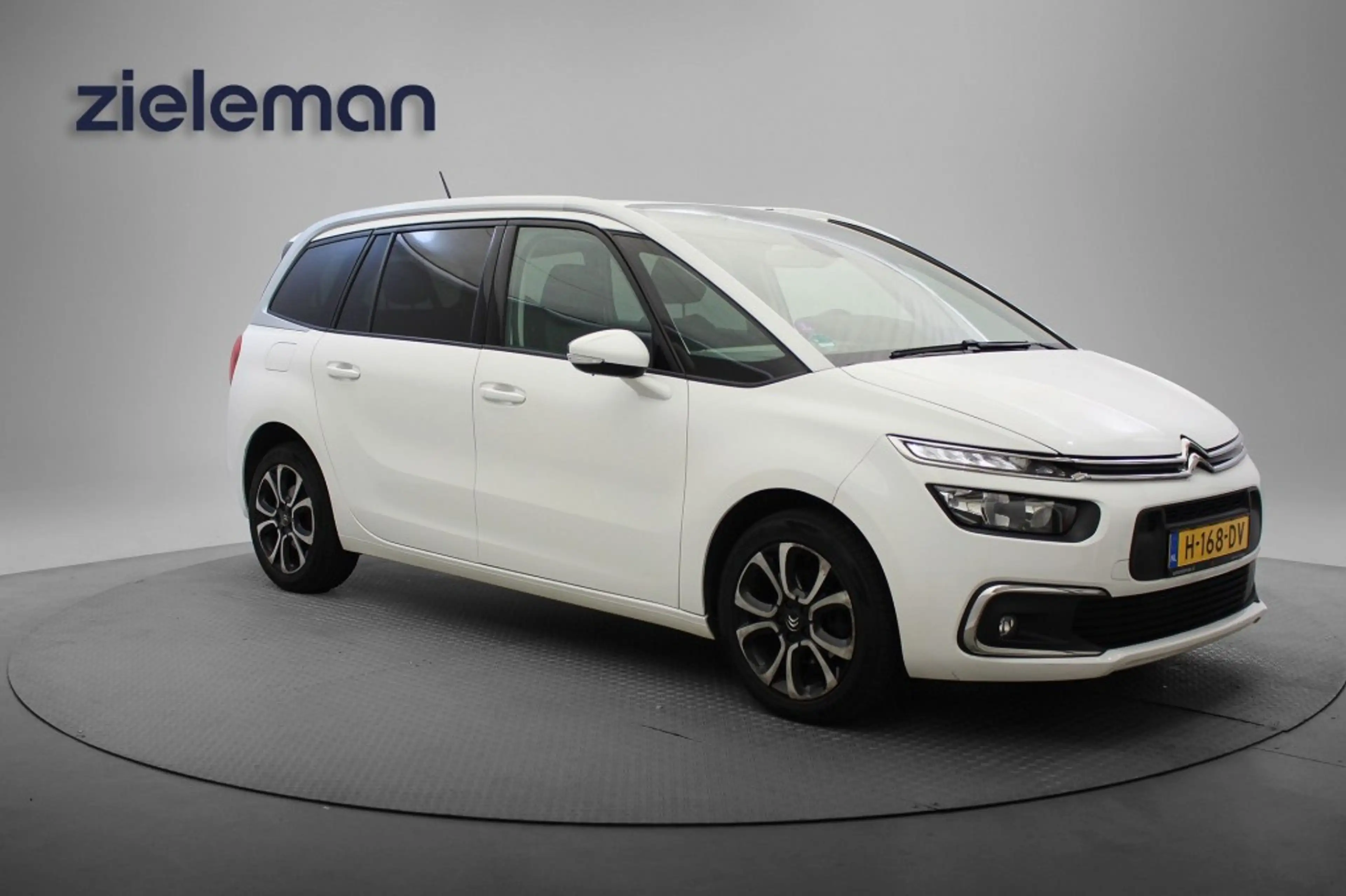 Citroen Grand C4 Picasso 1.2 PureTech Business 7 Persoons - Carplay, Navi,