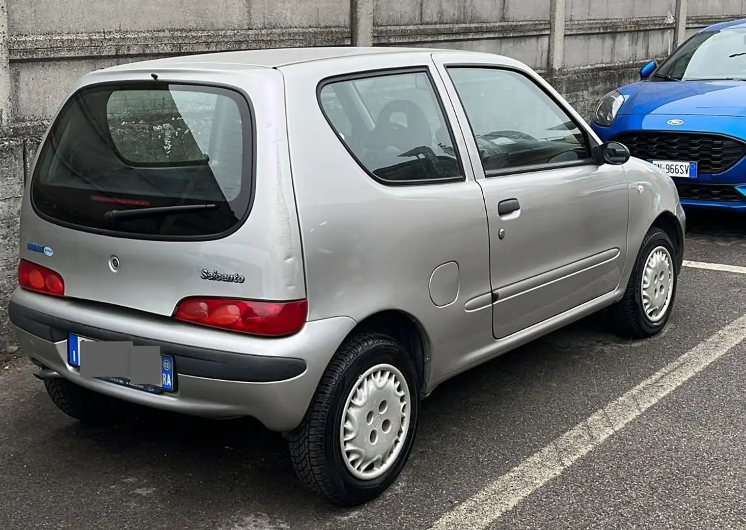 Fiat Seicento srebrna - 2