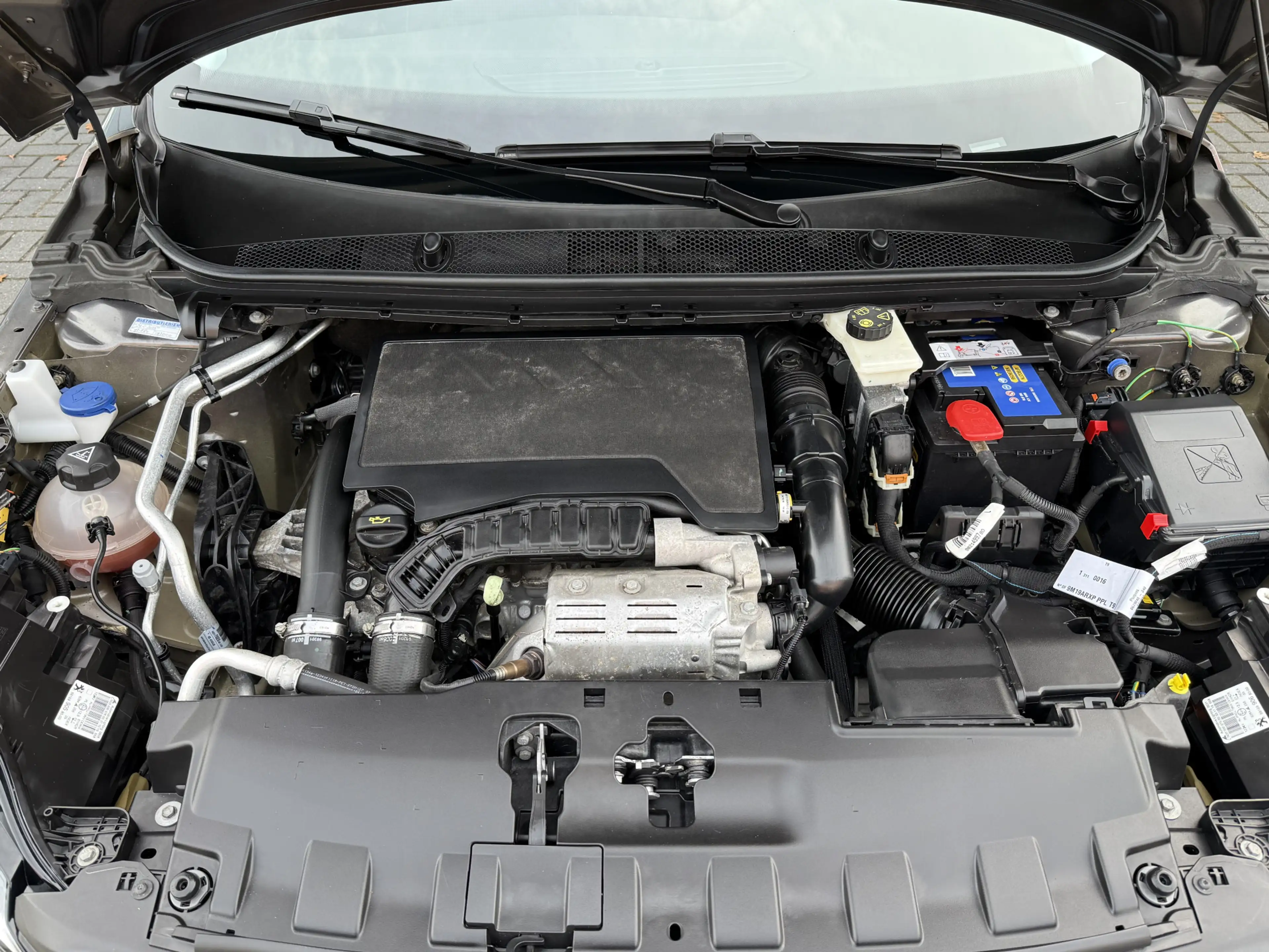 Peugeot 308 BWJ 2021 1.2 PureTech 111 PK Blue Lease Executive — photo 4