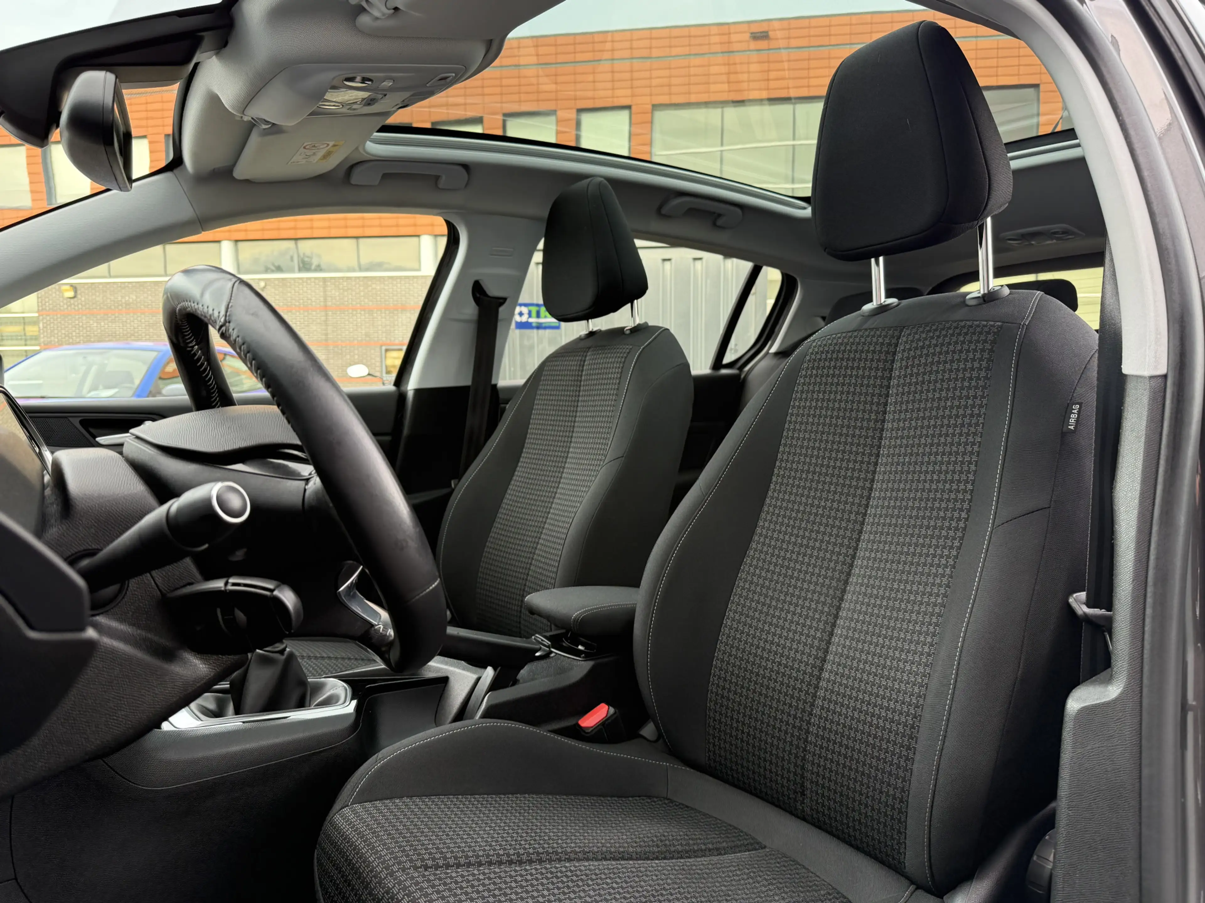 Peugeot 308 BWJ 2021 1.2 PureTech 111 PK Blue Lease Executive — photo 7