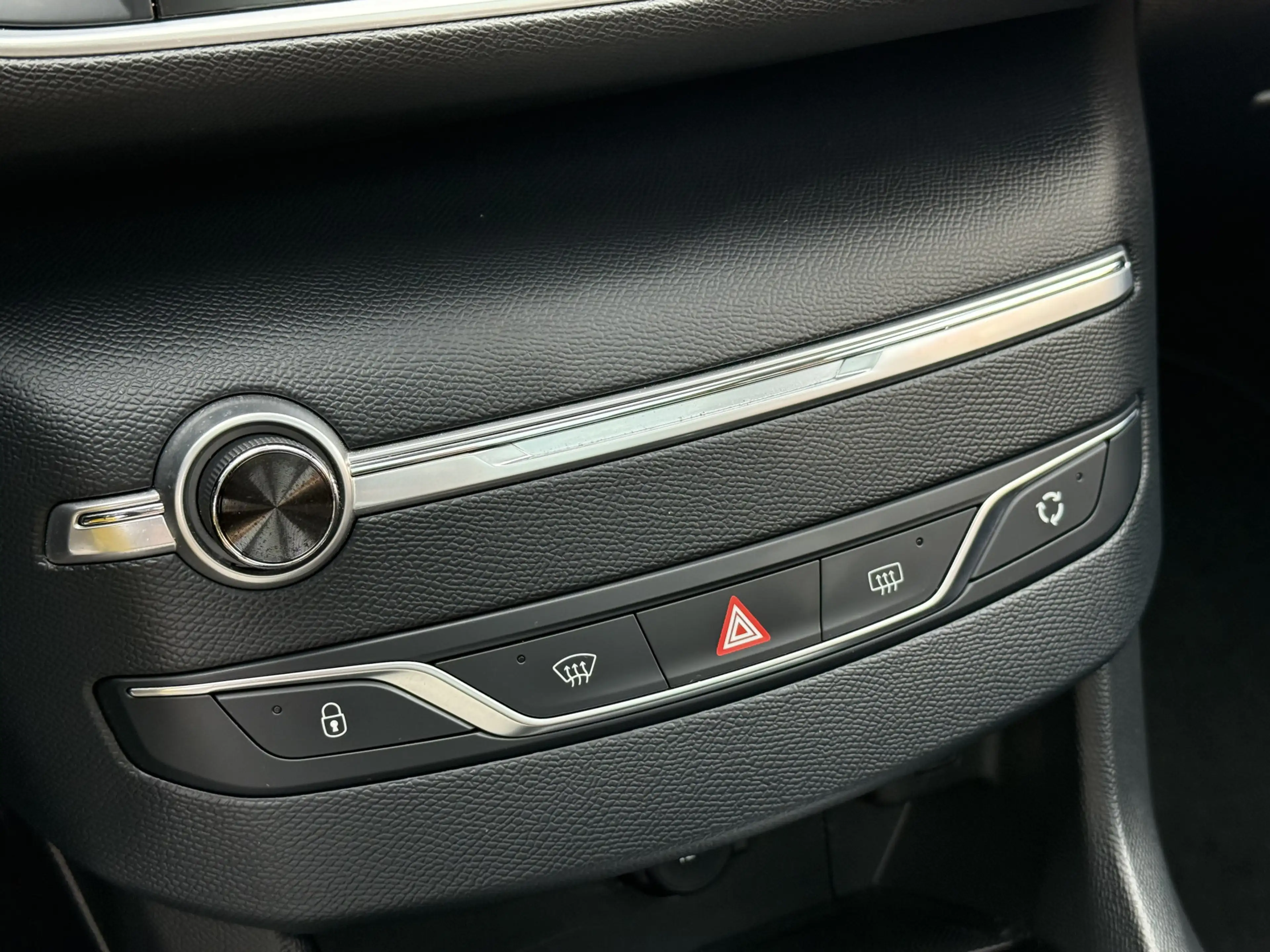 Peugeot 308 BWJ 2021 1.2 PureTech 111 PK Blue Lease Executive — photo 26