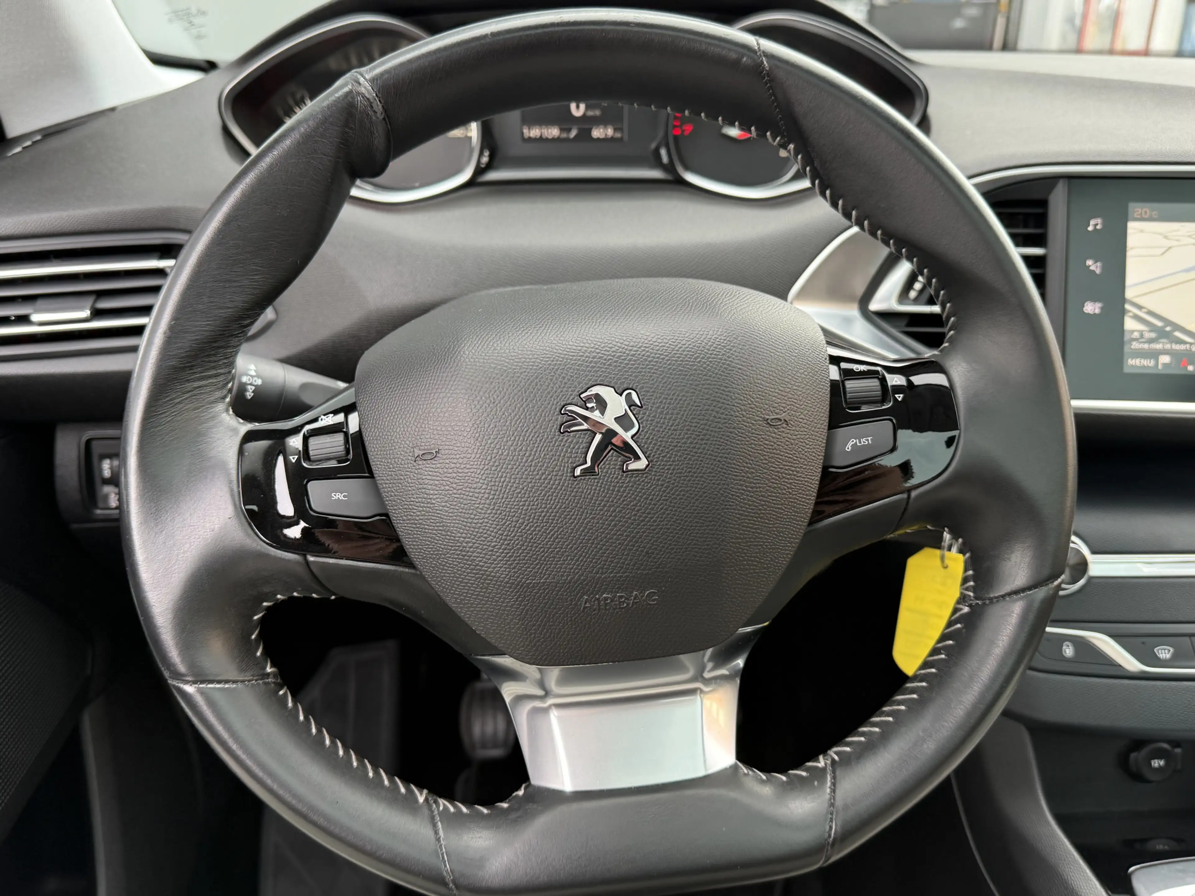Peugeot 308 BWJ 2021 1.2 PureTech 111 PK Blue Lease Executive — photo 15