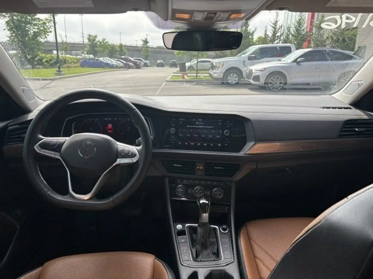 Volkswagen Jetta снимка Volkswagen Jetta