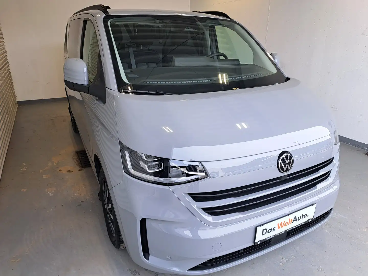 Volkswagen T7 Transporter VW Transporter T7 Kastenwagen TDI 4MOTION Grau - 2