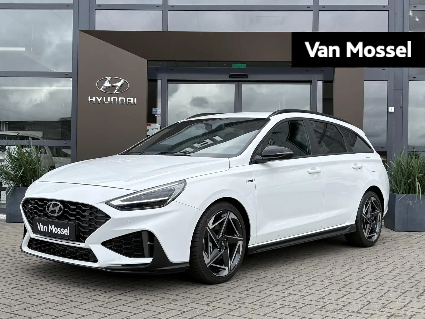 Hyundai i30 Wagon 1.5 T-GDi MHEV N Line | Automaat | Achteruit Weiß - 1