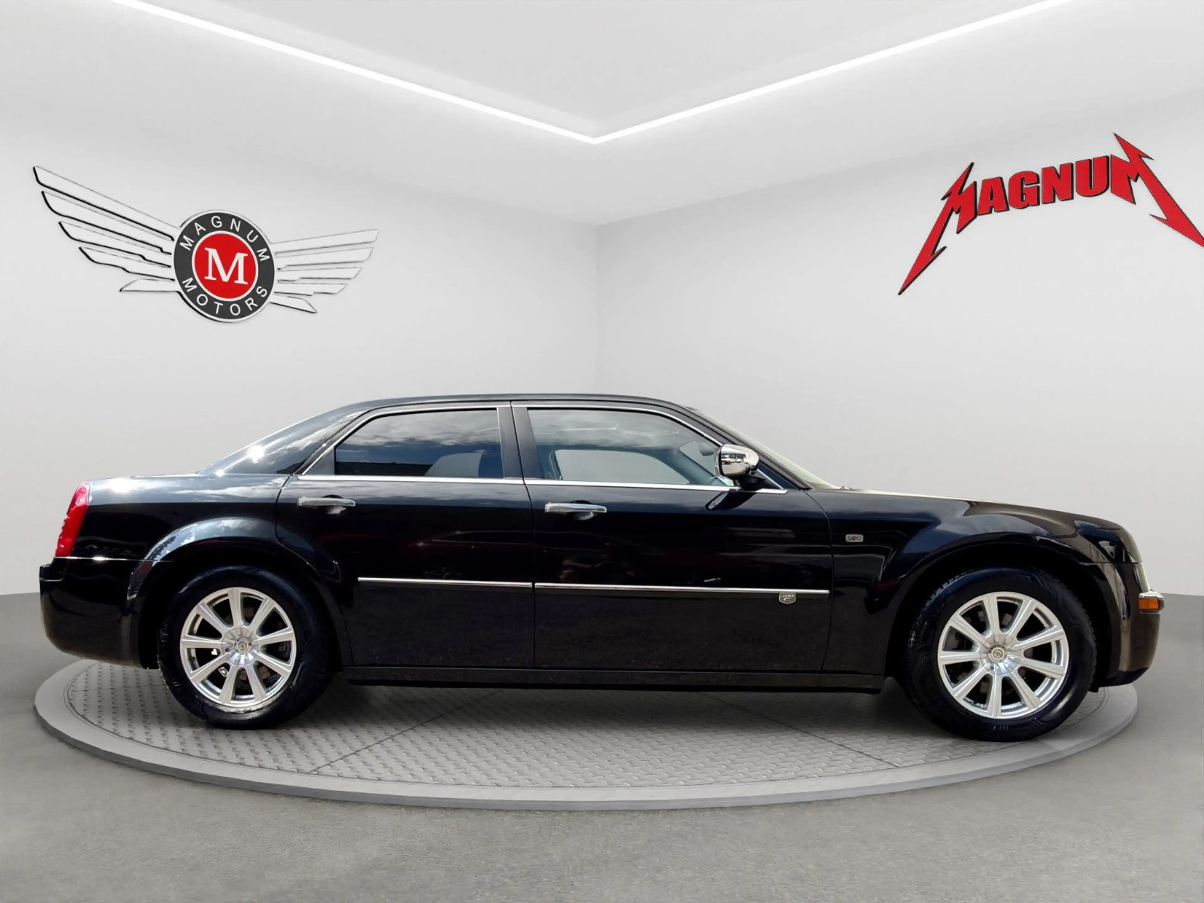 Chrysler 300C 3.0 CRD V6*Aut.*Leder*Schiebedach*Navi*PDC* — photo 7