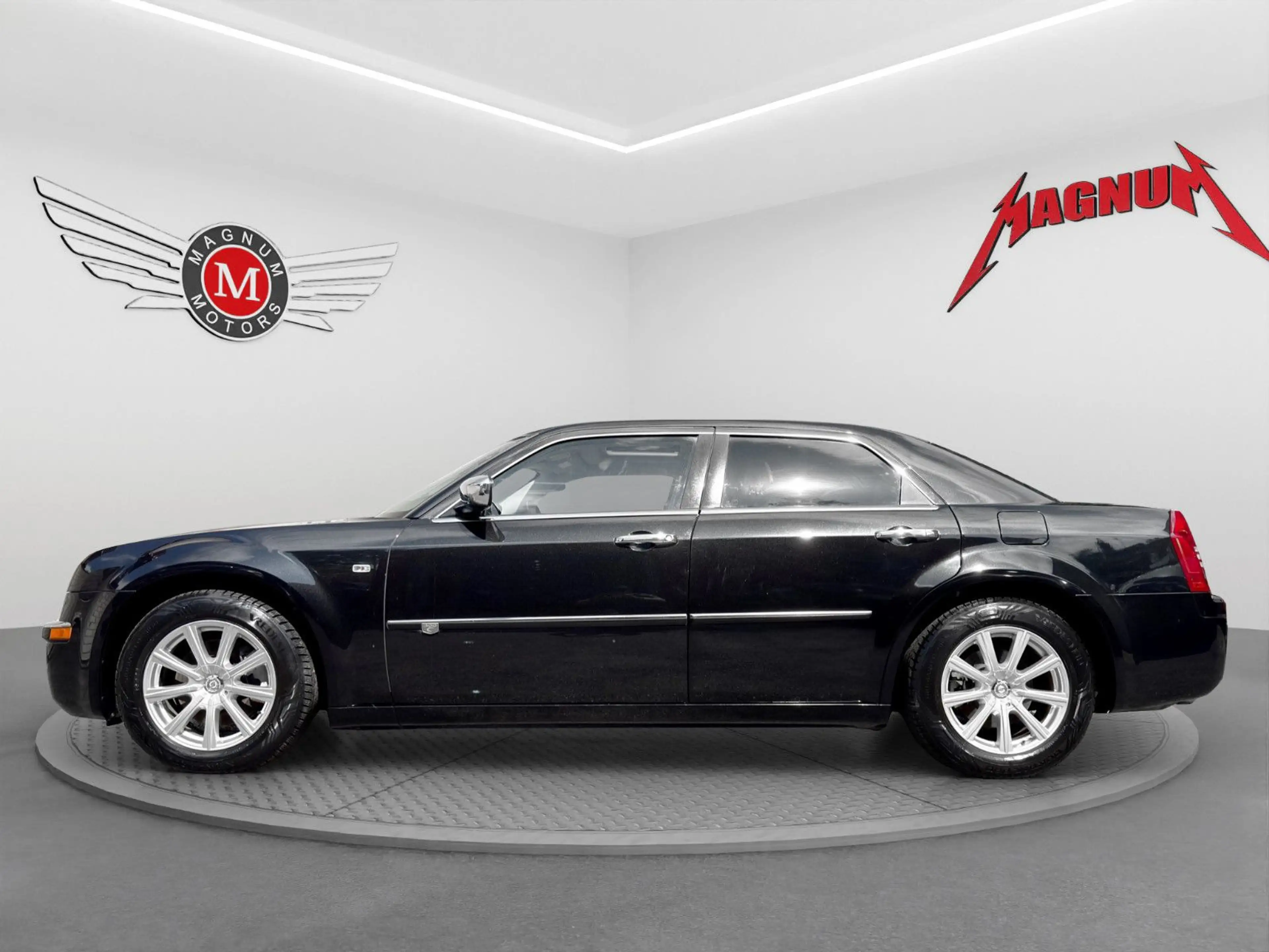 Chrysler 300C 3.0 CRD V6*Aut.*Leder*Schiebedach*Navi*PDC* — photo 6