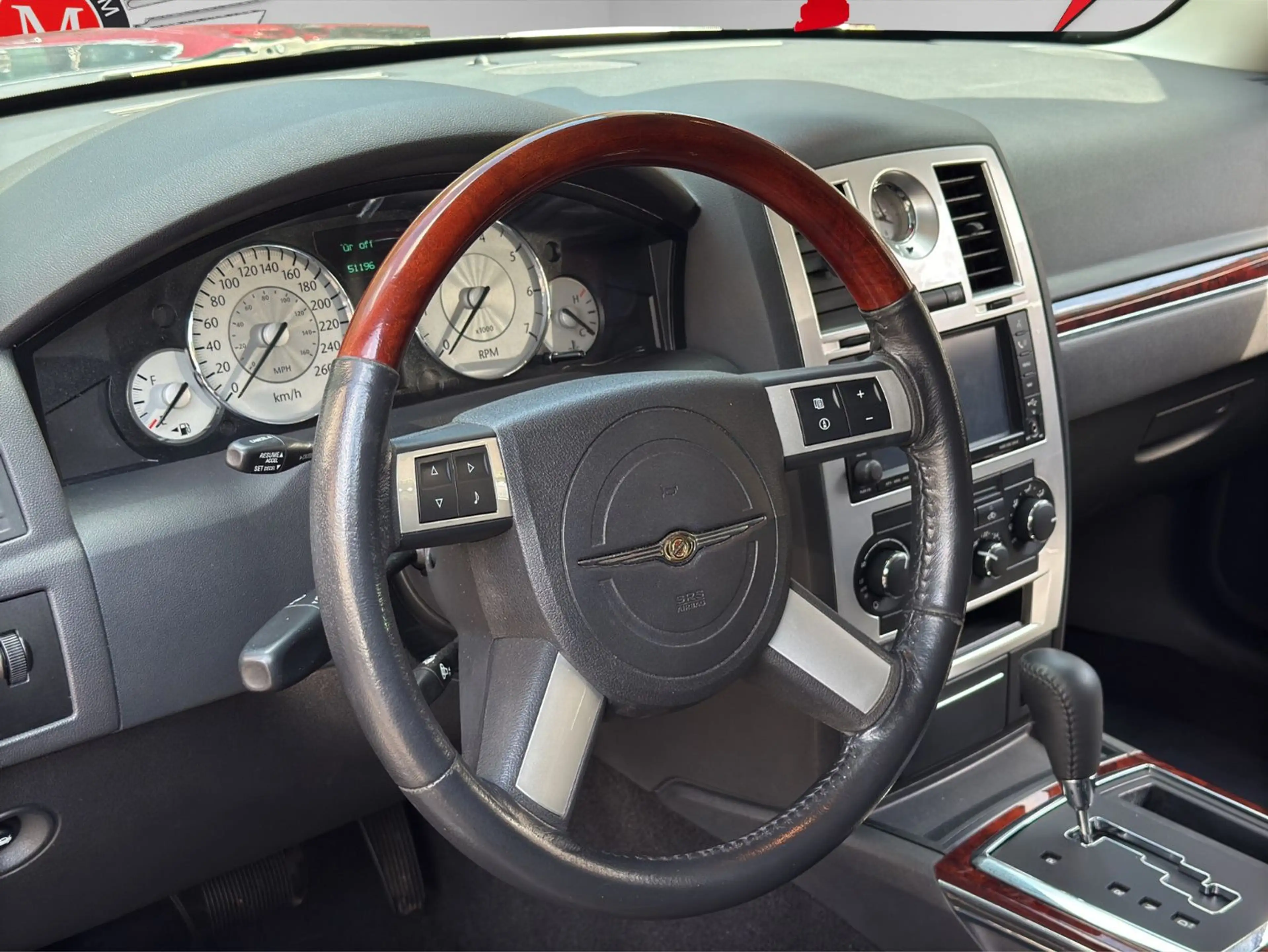 Chrysler 300C 3.0 CRD V6*Aut.*Leder*Schiebedach*Navi*PDC* — photo 13