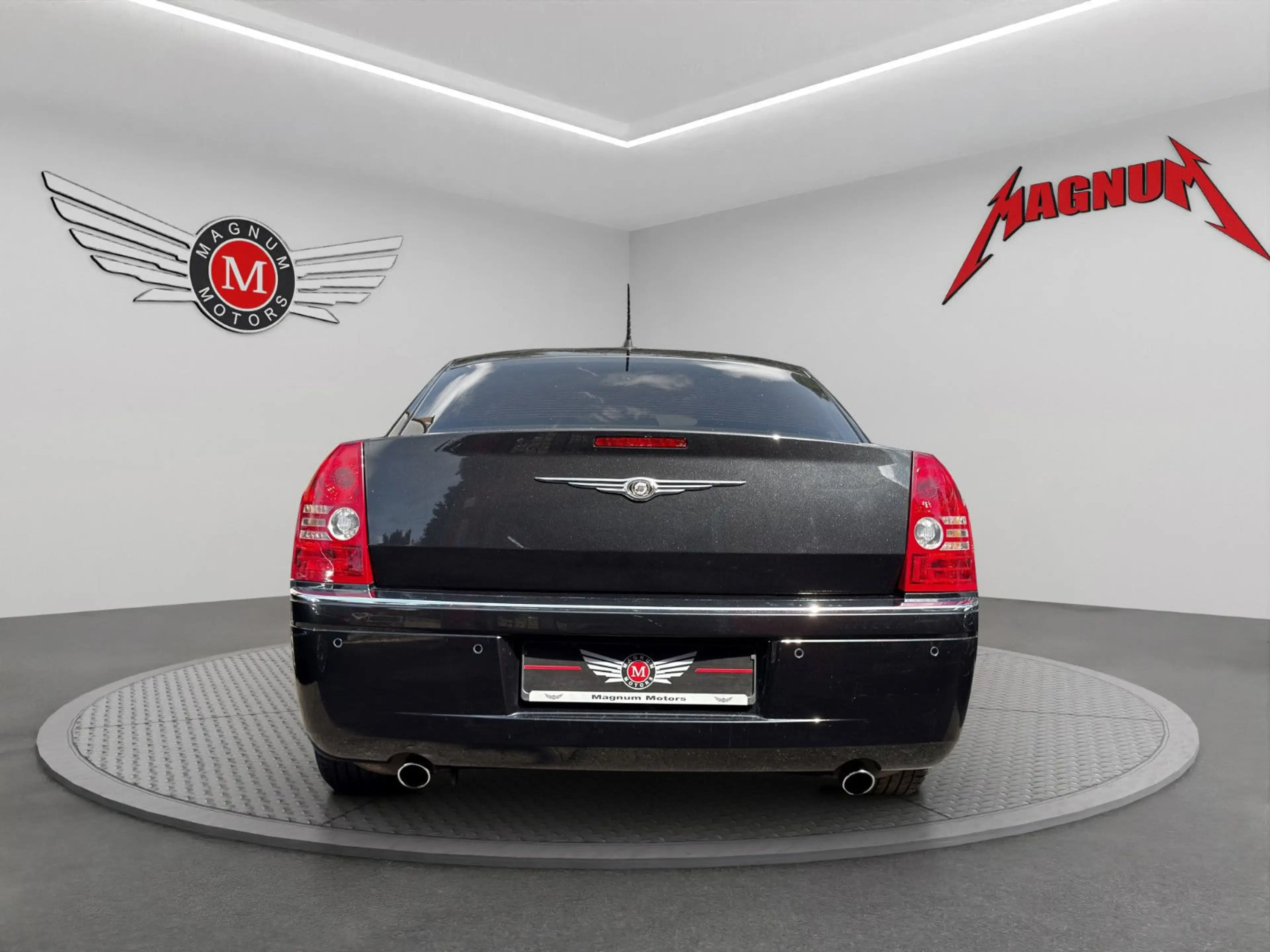 Chrysler 300C 3.0 CRD V6*Aut.*Leder*Schiebedach*Navi*PDC* — photo 9