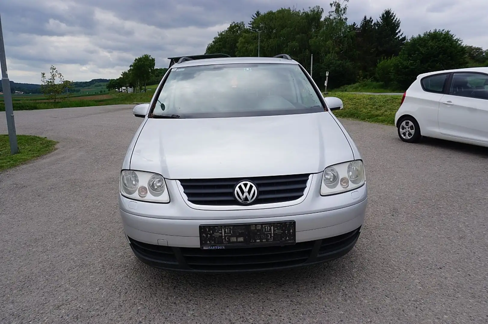 Volkswagen Touran Conceptline 1,9 TDI Grigio - 1