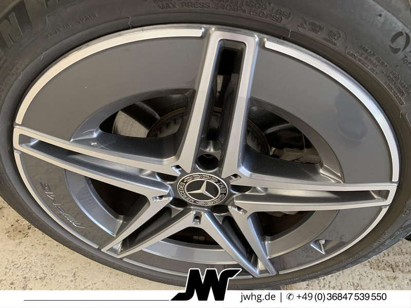 Mercedes-Benz C 200 2x AMG-Line LED Navi 18" Kamera DAB SportS — photo 6