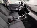 Audi Q3 45 TFSI e S tronic LED PDC DAB Tempomat Schwarz - thumbnail 13