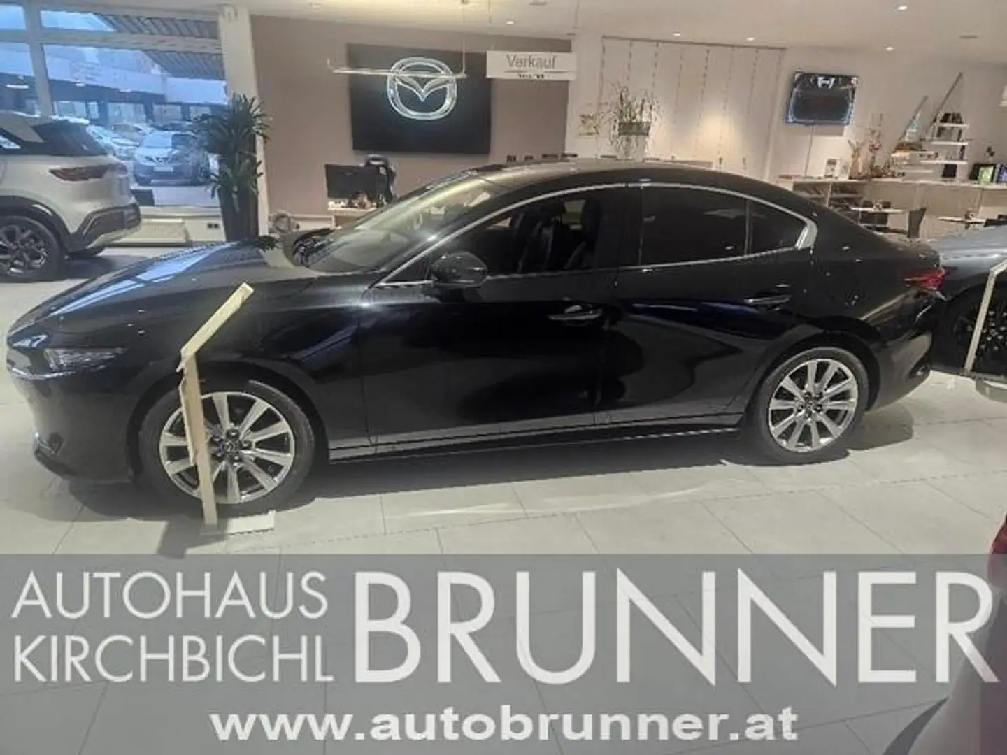 Mazda 3 Mazda3 Sedan e-Skyactiv X186 Takumi Aut. Schwarz - 1