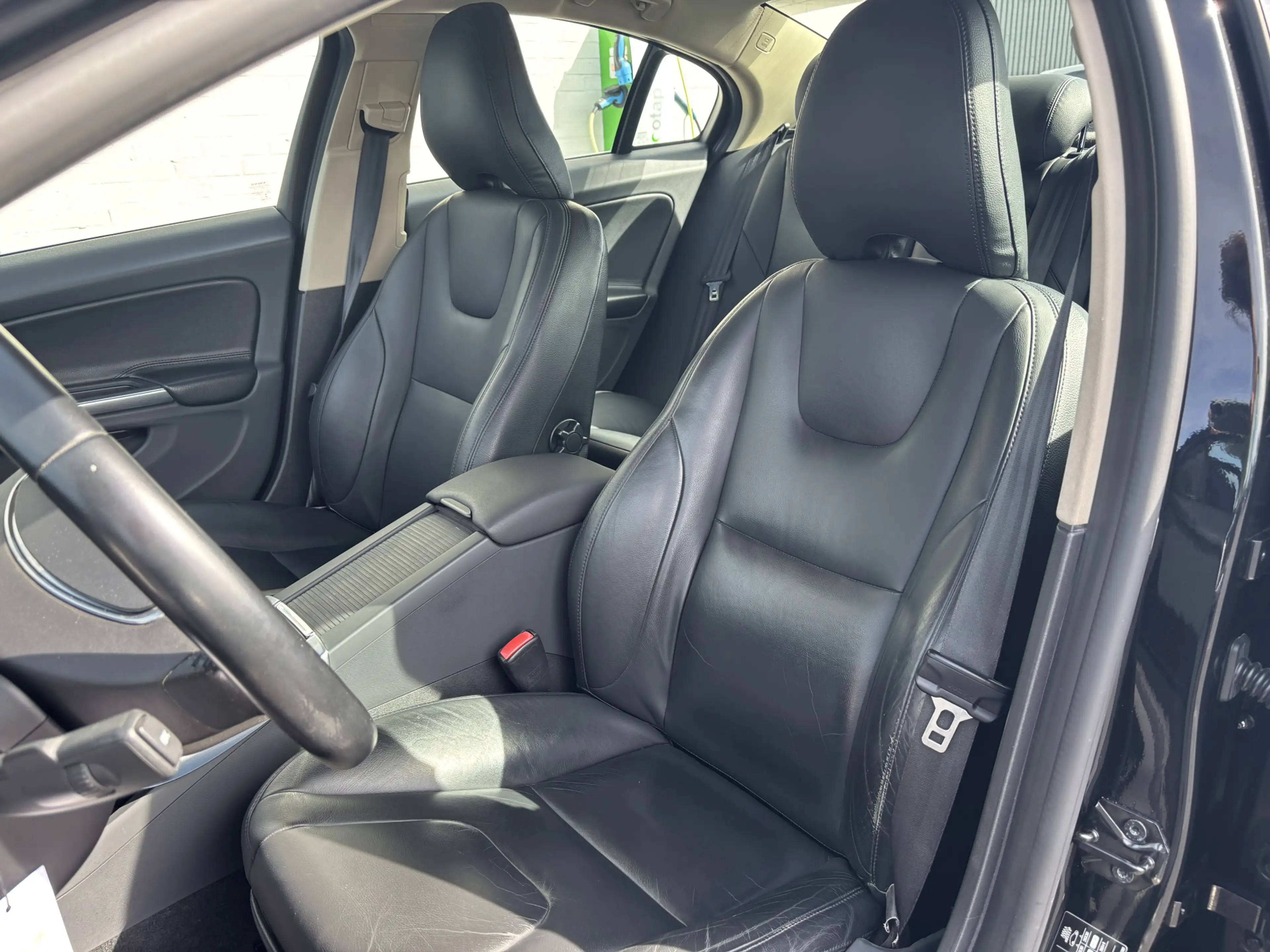 Volvo S60 1.6 T3 Momentum | Trekhaak | Cruise control | Meta — photo 8